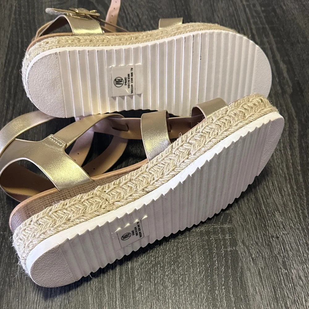 Soda Metallic Espadrille Sandals - Picture 5 of 6